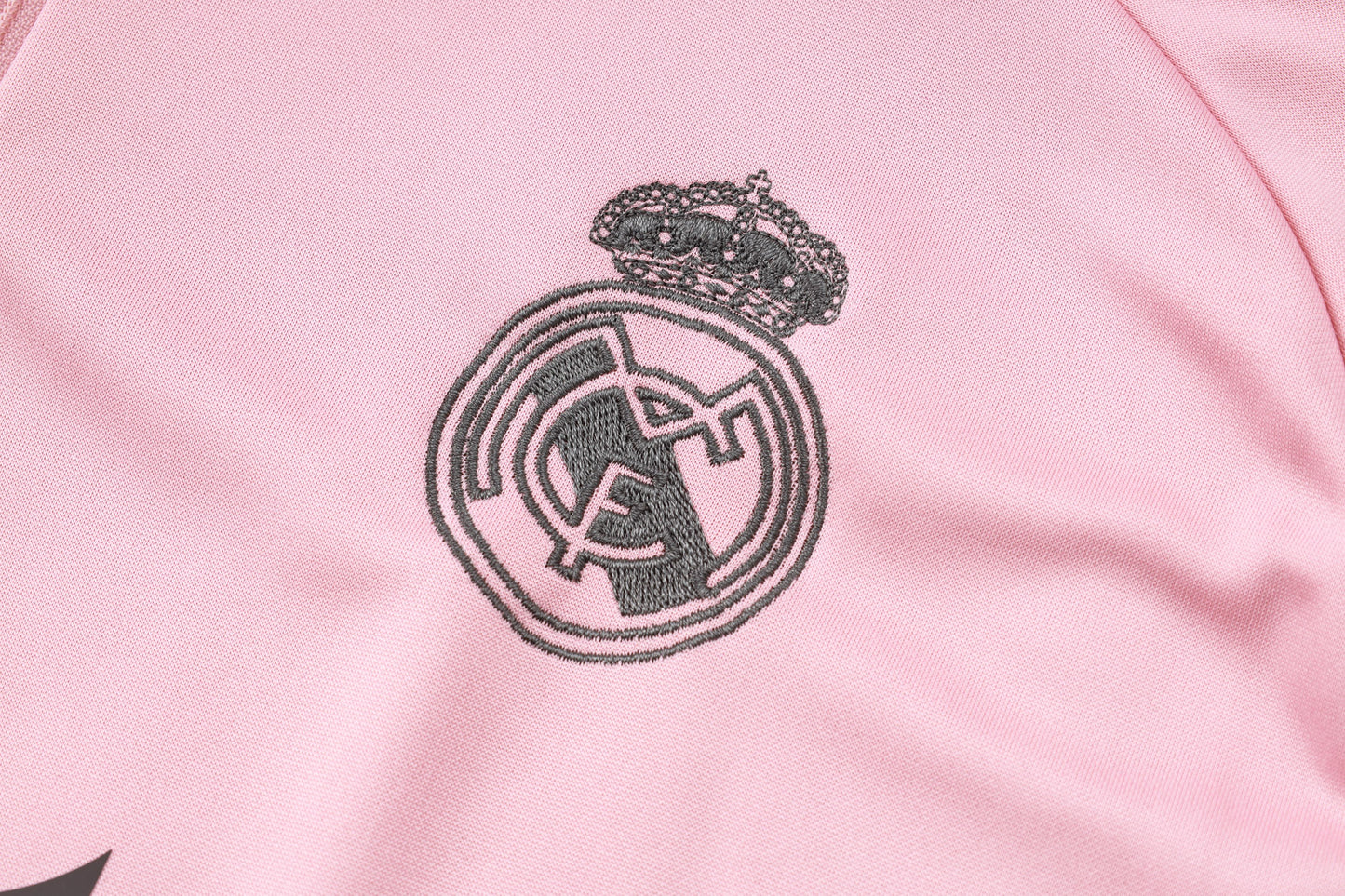 Real Madrid 24/25 - Survetement Saumon/Gris concept